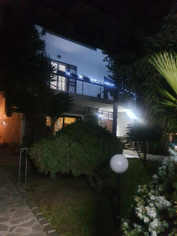Ospitalita Il Noce Bed & Breakfast Brusciano Ngoại thất bức ảnh